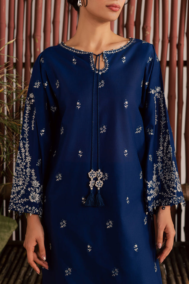 AMBER EMBROIDERY 2PC