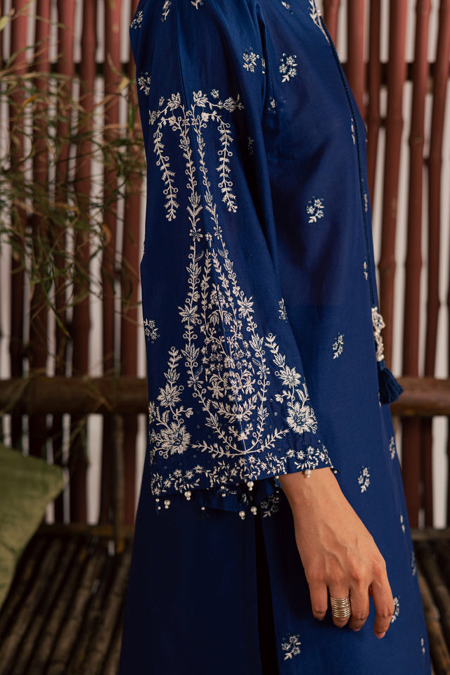 AMBER EMBROIDERY 2PC