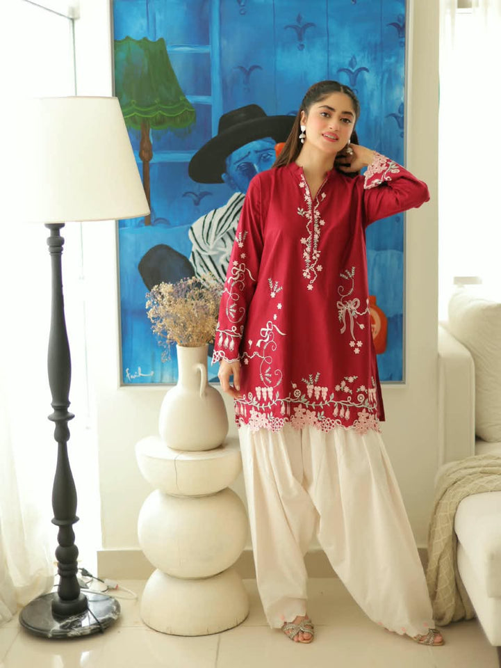 NAQSH EMBROIDERY 2PC (FARSHI)