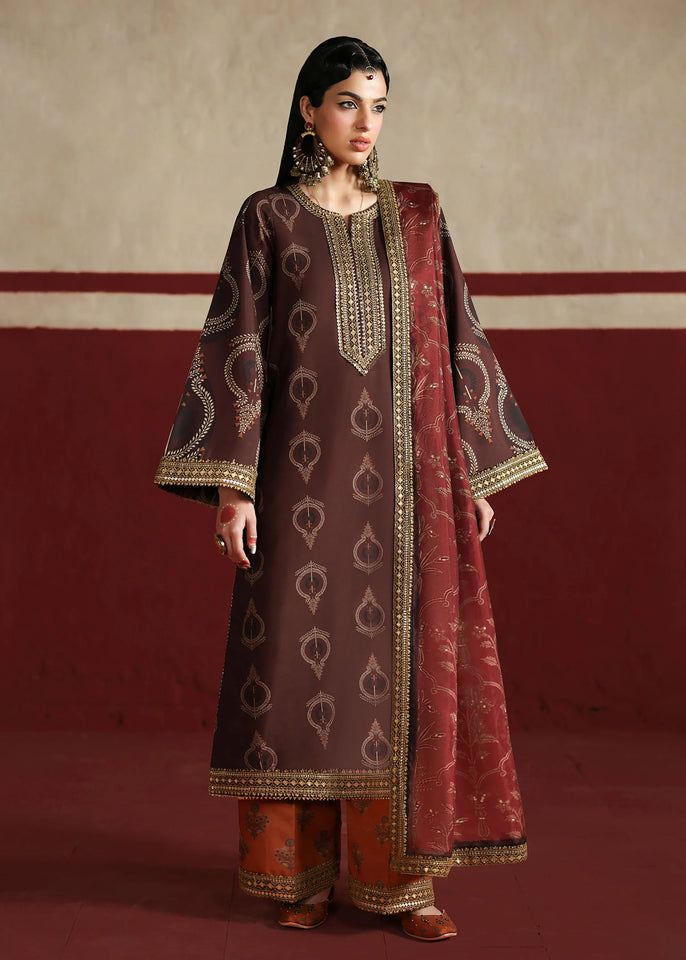AMBER MEHFIL